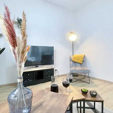 Ambiance Automobile, 100m2, De Gamme * Mulhouse
